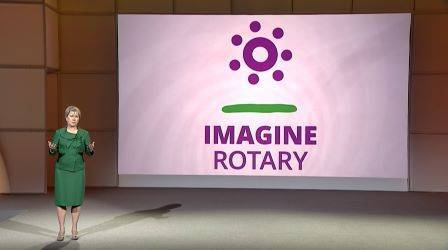 No momento, você está visualizando Jennifer Jones imagina o Rotary realizando grandes sonhos